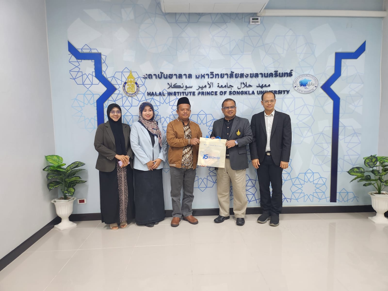 KUIK Unwahas Perkuat Jaringan Global, Lakukan Kunjungan Strategis ke Halal Institute PSU Thailand